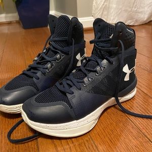 VOLLEYBALL SHOES